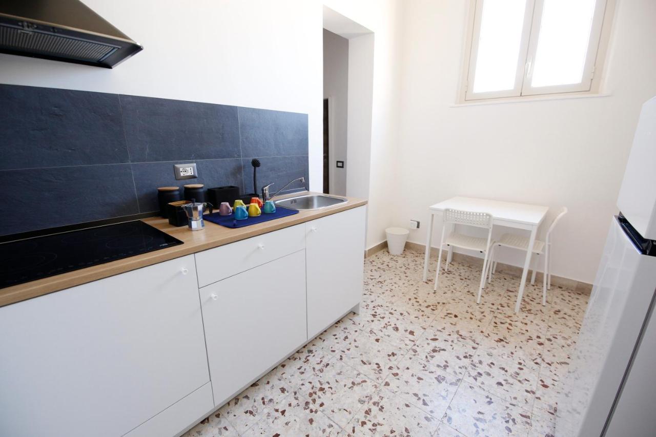 Apartment Holiday Catania Exteriör bild